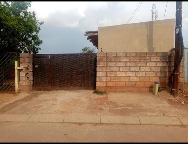 5 BEDROOM HOUSE FOR SALE IN RONDEBULT